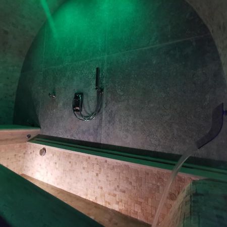 Bed and Breakfast Dioniso Bed & Wellness Таранто Экстерьер фото