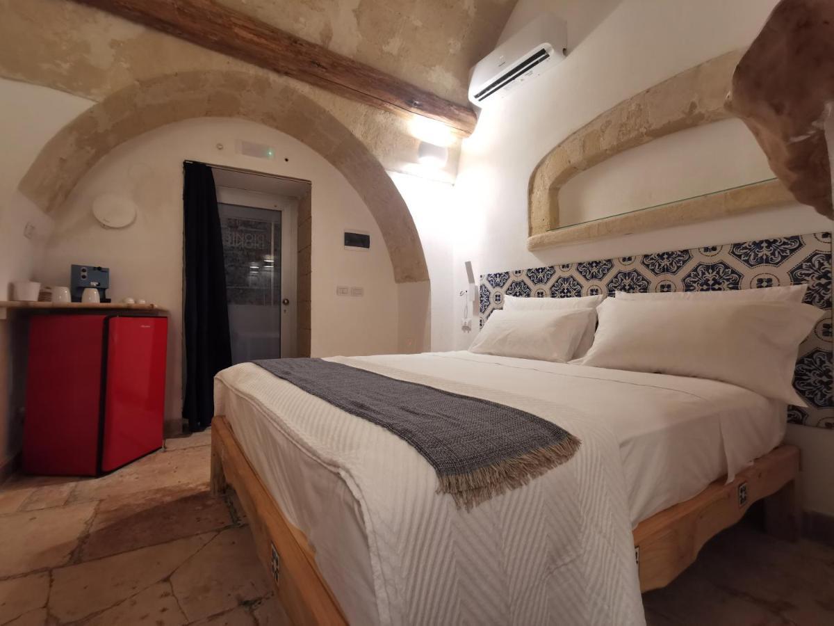 Bed and Breakfast Dioniso Bed & Wellness Таранто Экстерьер фото