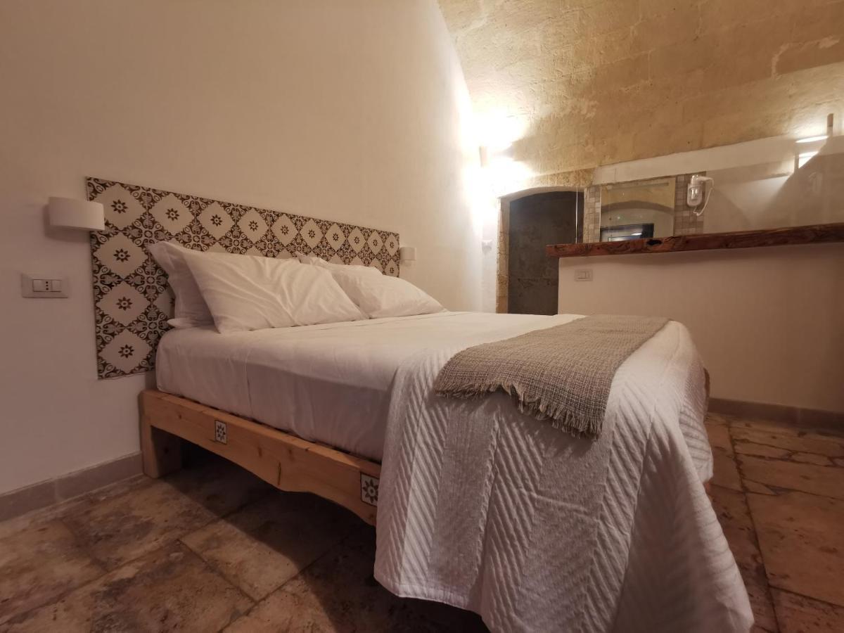 Bed and Breakfast Dioniso Bed & Wellness Таранто Экстерьер фото